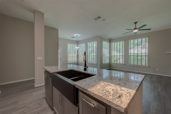 Building Photo - 14323 Floret Estates Ct