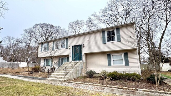 Building Photo - 61 Gould Rd
