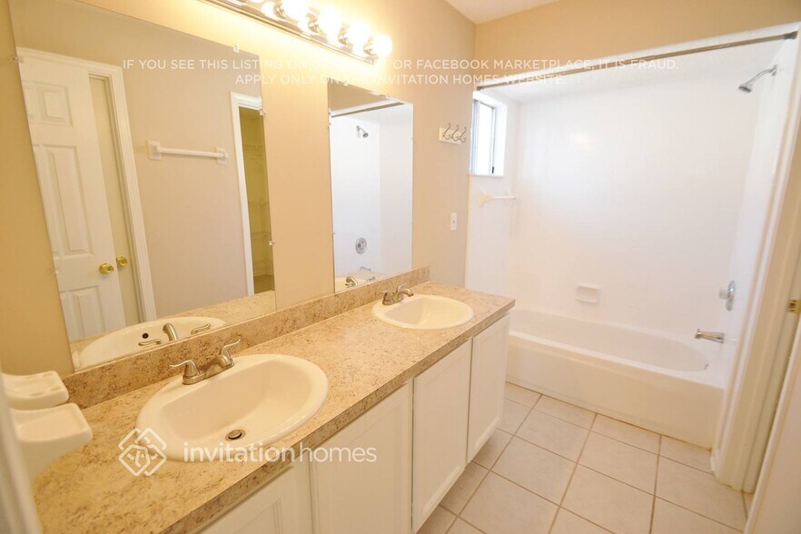 Building Photo - 3310 Secret Isle Ln