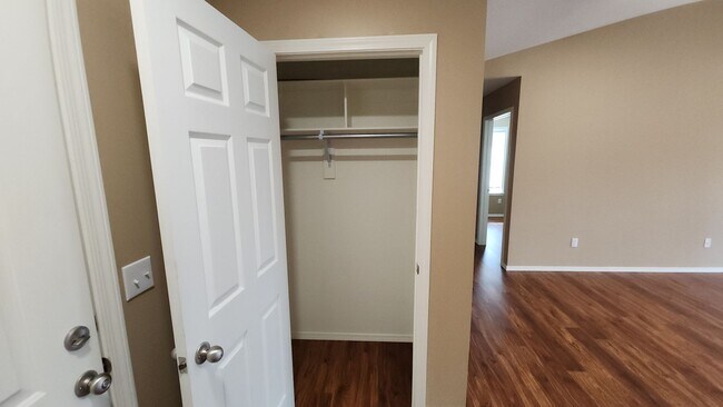 Building Photo - 2002 S Frankfort Ave