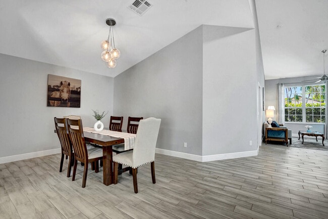 Building Photo - 1212 Mulberry Pl