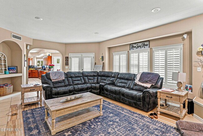 Building Photo - 13566 Emerald Coast Ln