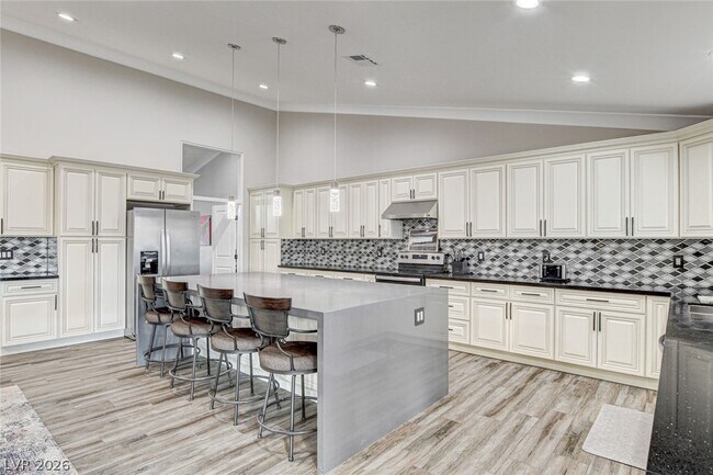 Building Photo - 5353 Dorrell Ln