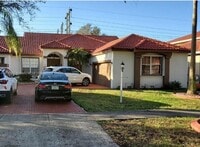 Building Photo - 10320 Guatemala St