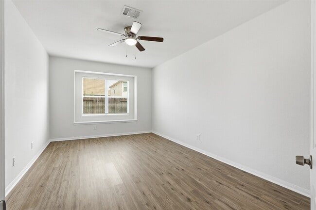 Building Photo - 3503 Cannon Dr