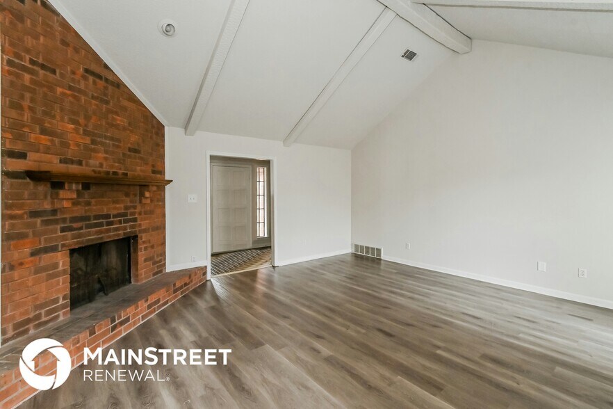 Building Photo - 4491 Grinstead Cove