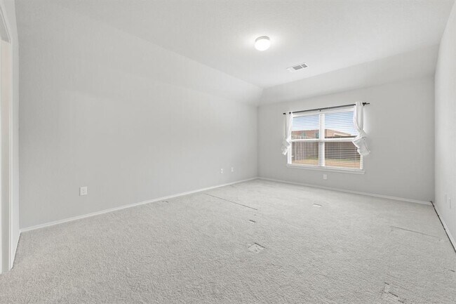 Building Photo - 20706 Southern Wds Blvd