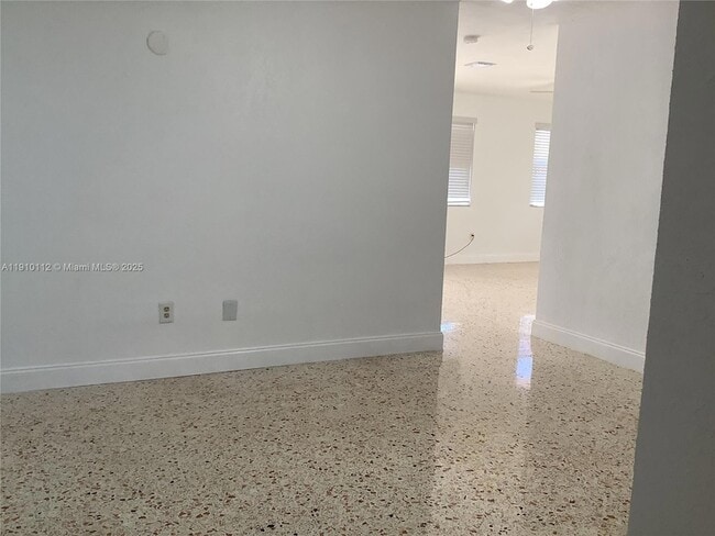 Building Photo - 7435 SW 23rd St