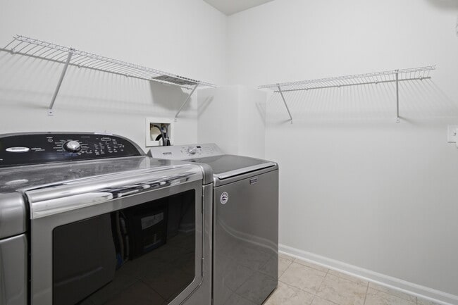Building Photo - 3129 Coral Ln