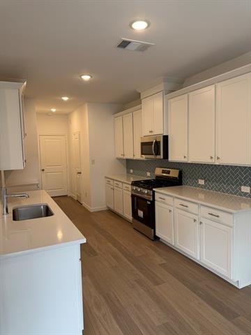 Building Photo - 1375 Hill Country Pl