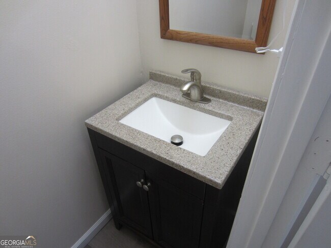 Building Photo - 4036 Oak Glenn Dr