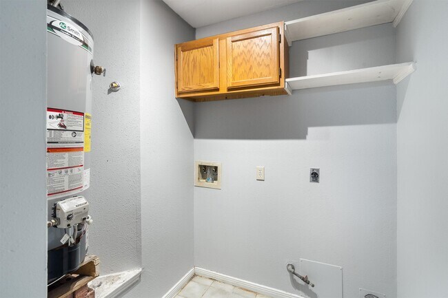 Building Photo - 3006 Stargrass Ct