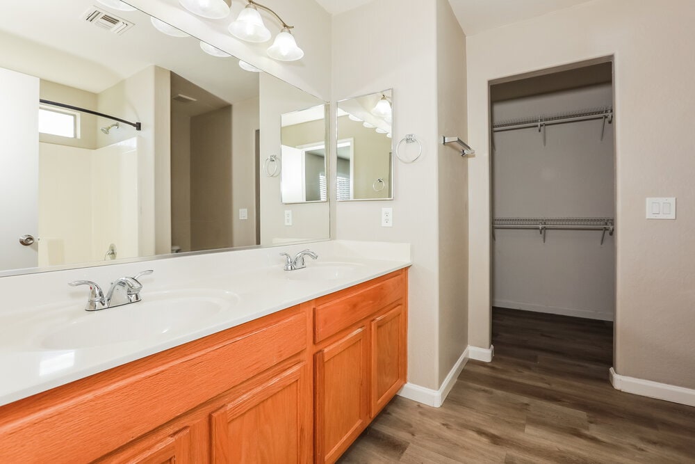 Building Photo - 2297 W Camp River Rd