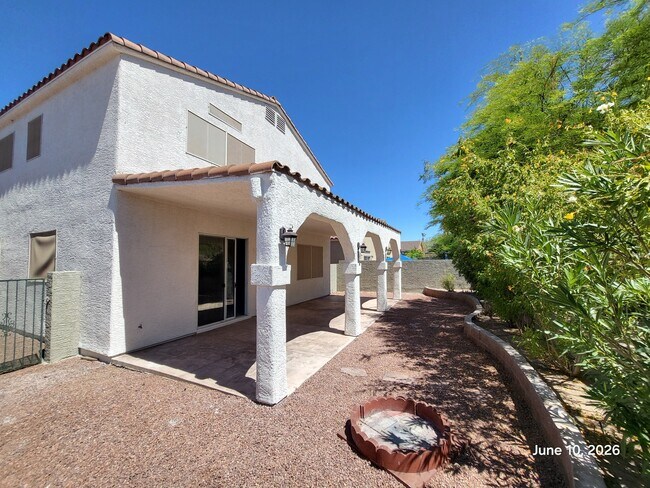 Building Photo - 109 Montesol Dr