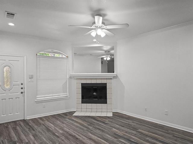 Building Photo - 1501 Cedar Elm Dr