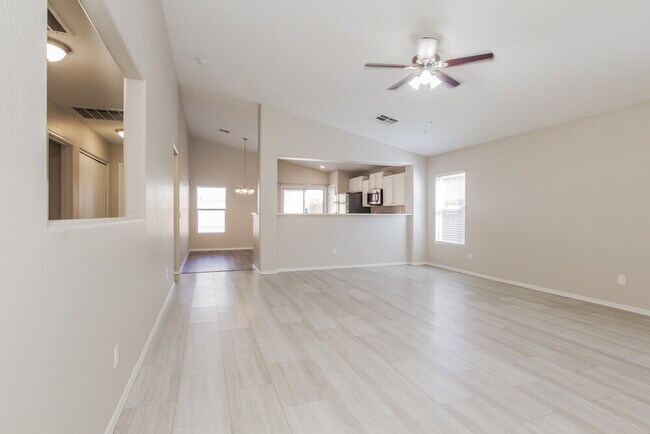 Building Photo - 11638 W Carol Ave