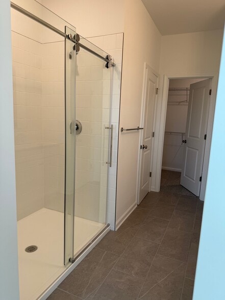 Building Photo - 20415 Spyglass Cir