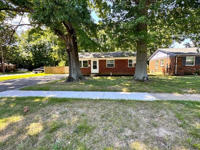 Building Photo - 6218 Dart Dr