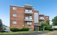 Building Photo - 770 Cummins Hwy