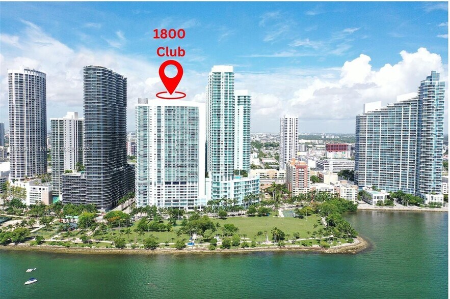 Building Photo - 1800 N Bayshore Dr