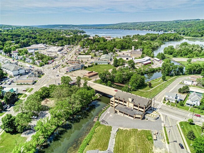 Building Photo - 111 Liberty St