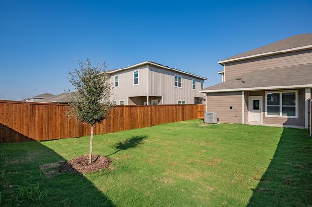 Building Photo - 720 Wheatfield Dr