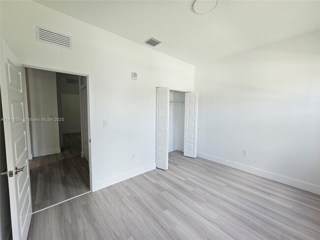 Building Photo - 7831 NW 104th Ave