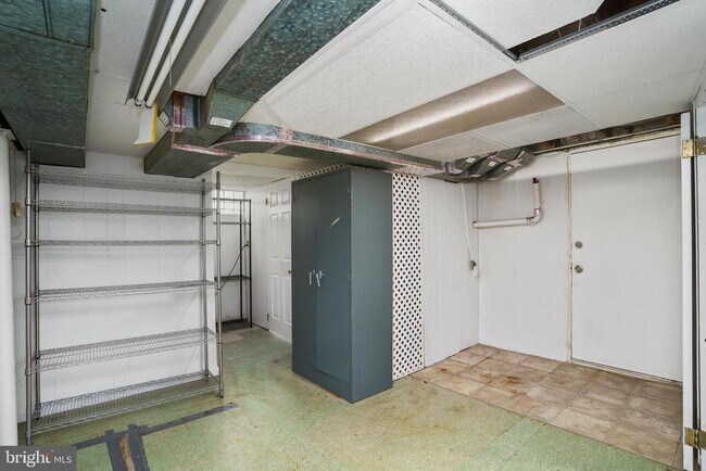 Building Photo - 1738 Glen Ridge Rd