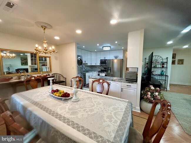 Building Photo - 18624 Walkers Choice Rd