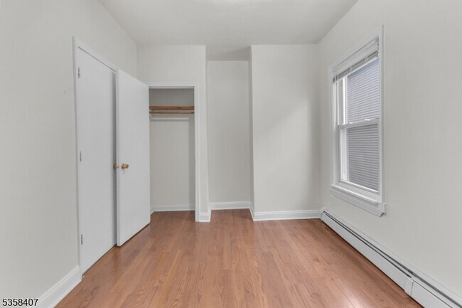 Building Photo - 66 N 15th St
