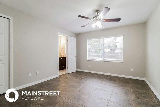 Building Photo - 1456 Coronet Dr