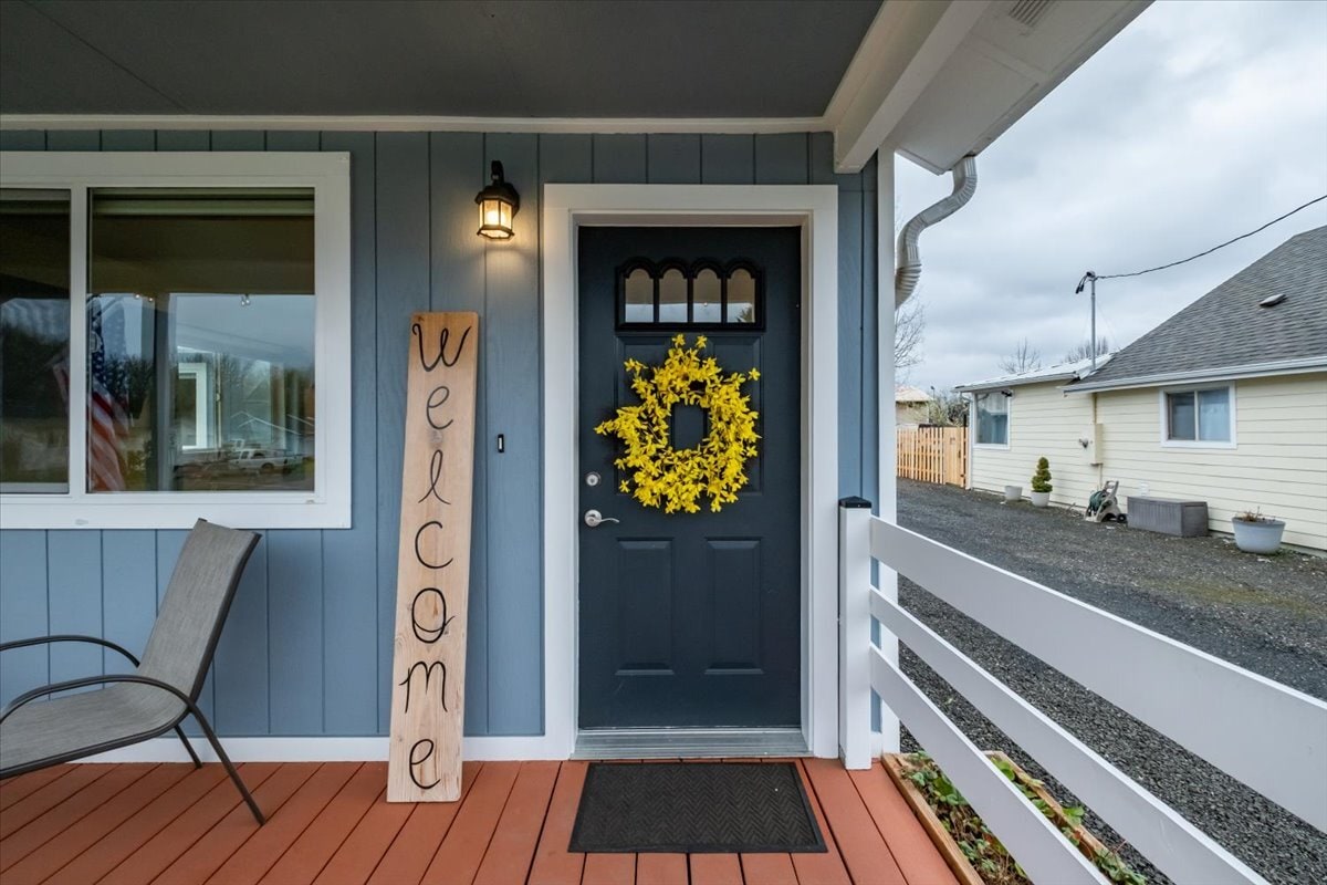 Building Photo - 365 S 15th St