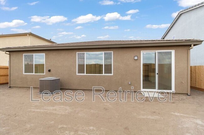 Building Photo - 2385 Sather St
