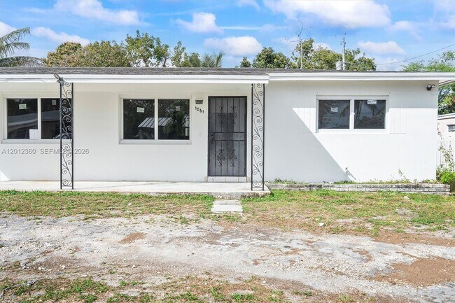 Building Photo - 1061 NW 108th Terrace