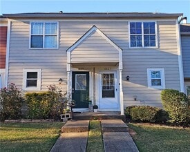 Building Photo - 6627 Banbury Ct NW