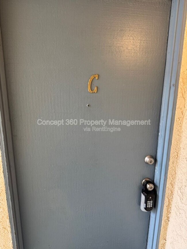 Building Photo - 114 20th St