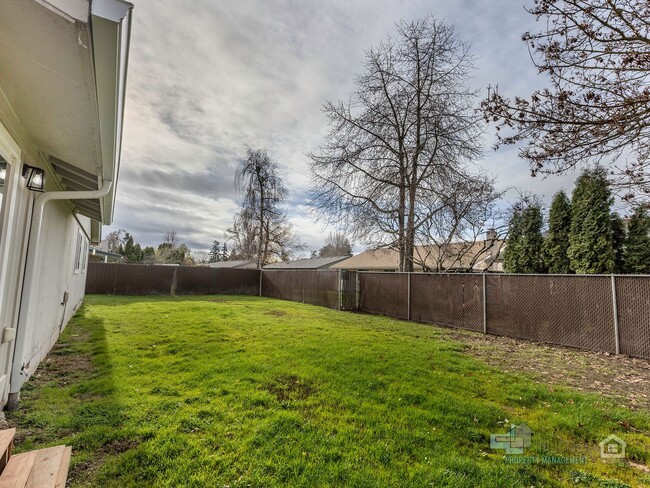 Building Photo - February Move-In Special: Charming 4-Bedroom Keizer Home Close to Everything