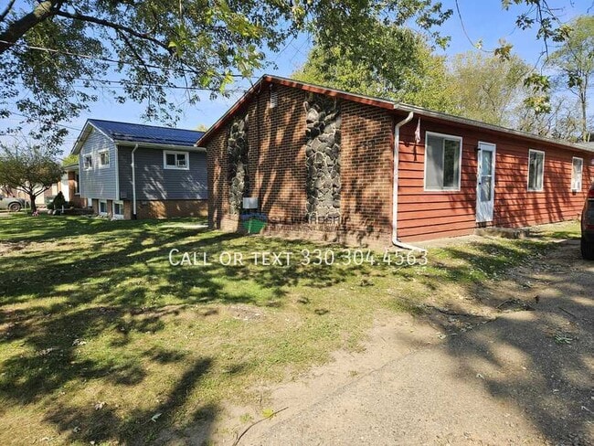 Building Photo - 519 Taff Cir