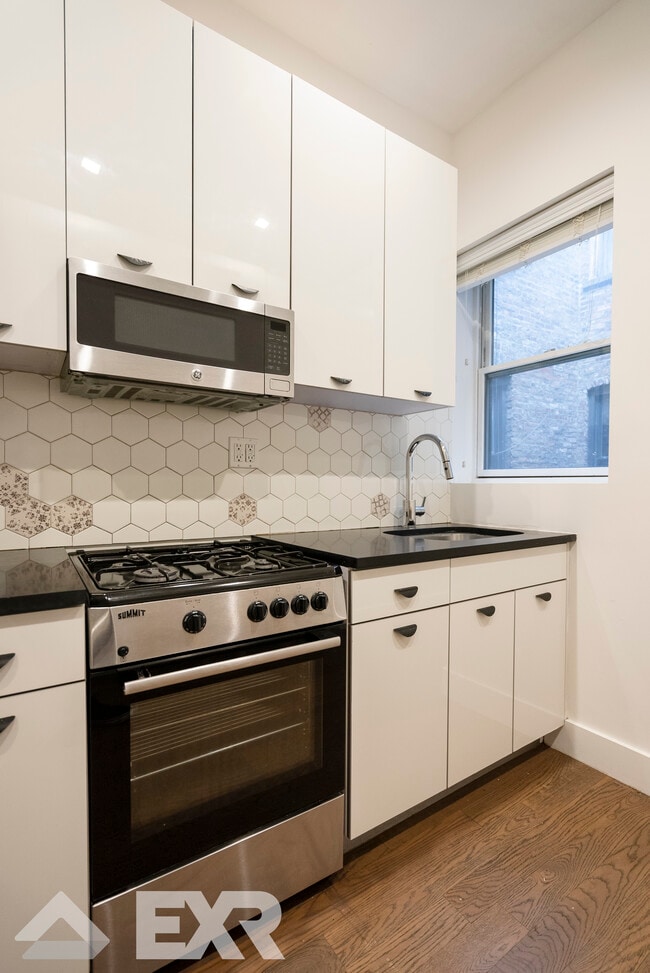 Building Photo - 22 Granite St