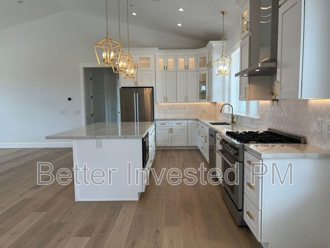 Building Photo - 4579 Lambert Dr