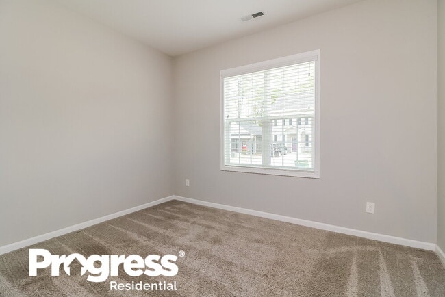 Building Photo - 49 Yellow Jacket Ridge