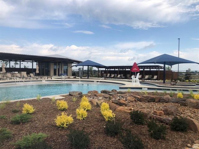 Building Photo - 403 Moray Dr