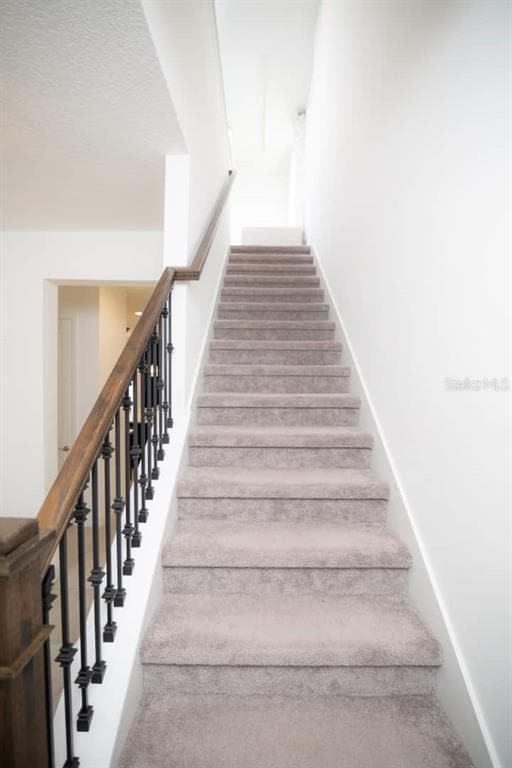 Building Photo - 15367 Gilligan Ct