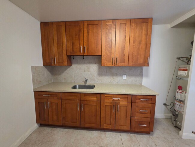 Building Photo - Two-bedroom apartment, with double pain gl...