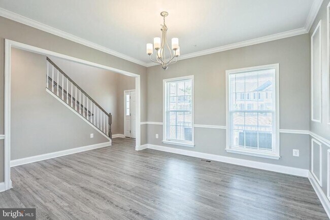 Building Photo - 14 Candleberry Dr