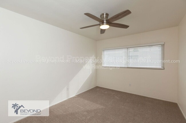 Building Photo - 4437.5 Menlo Ave