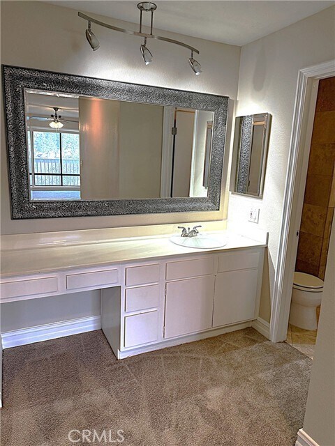 Building Photo - 545 S Ranch View Cir