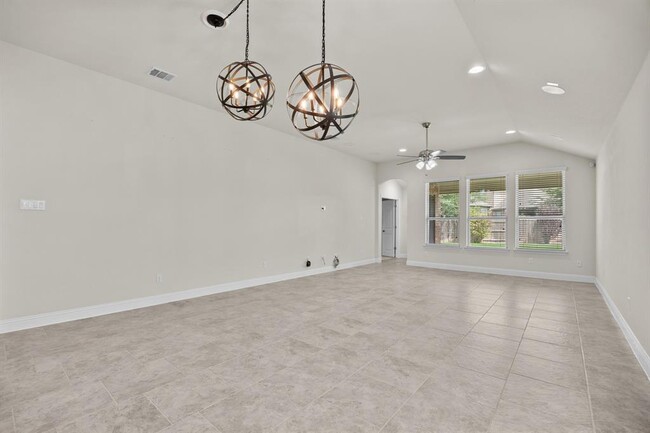 Building Photo - 3508 De Torres Cir