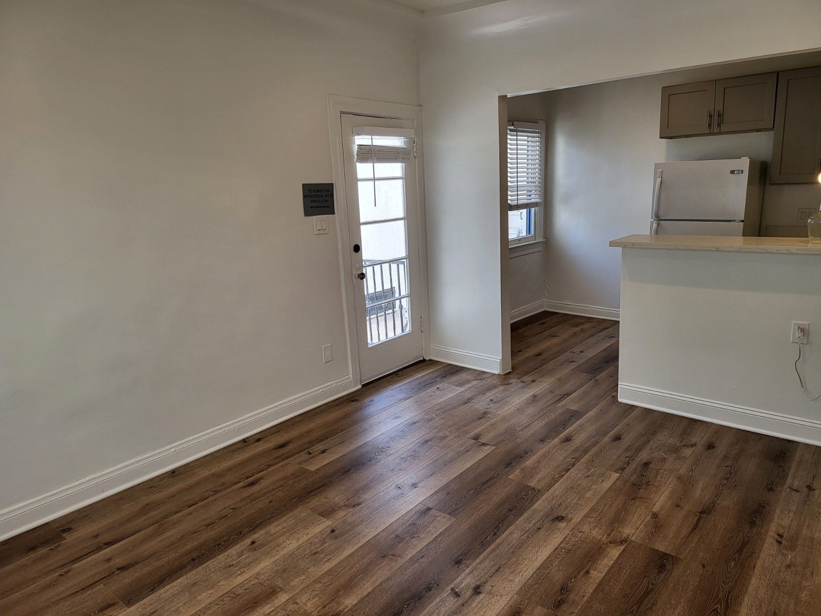 Building Photo - 833 1/3 N Formosa Ave