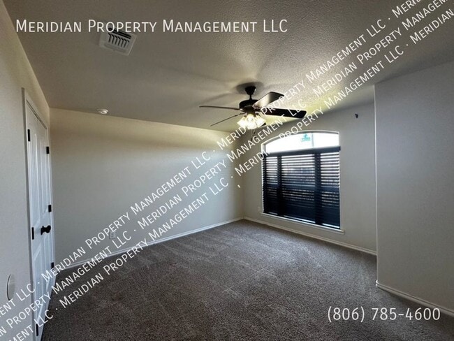 Building Photo - 9709 Ross Avenue
